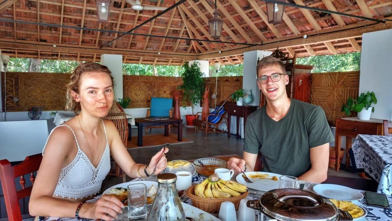 Vala House Hotel Cseráj-part Kültér fotó