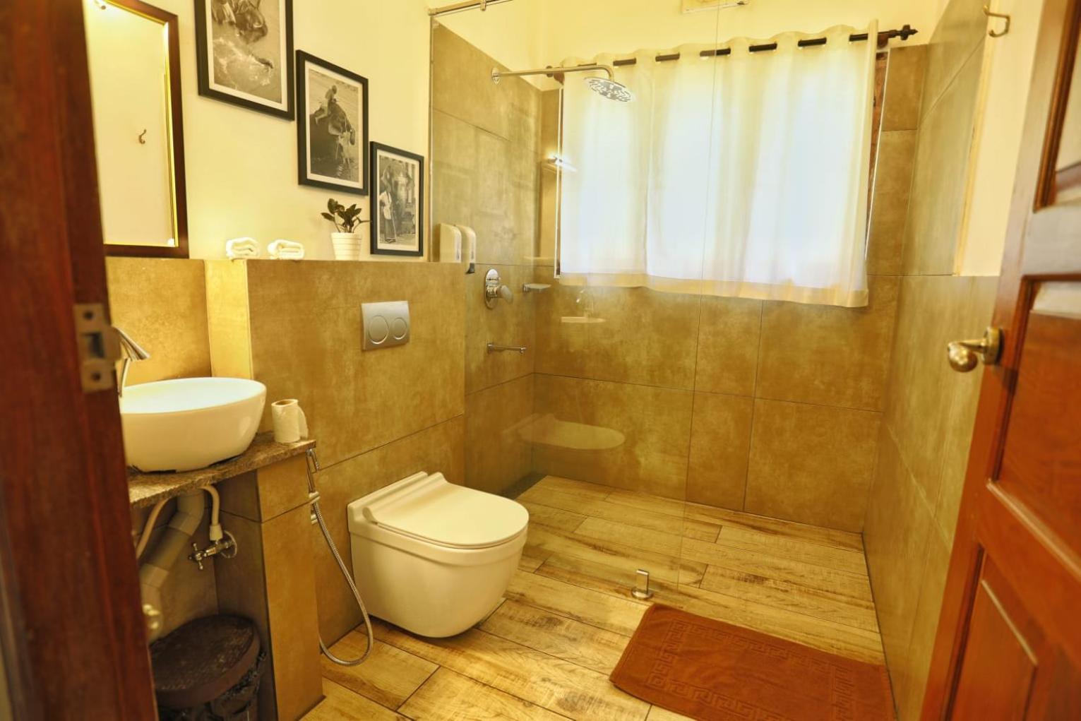 Vala House Hotel Cseráj-part Kültér fotó